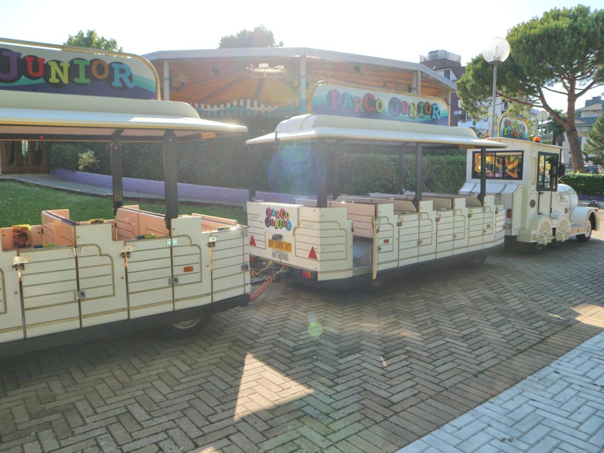 Lucerna Lignano Sabbiadoro Exterior foto